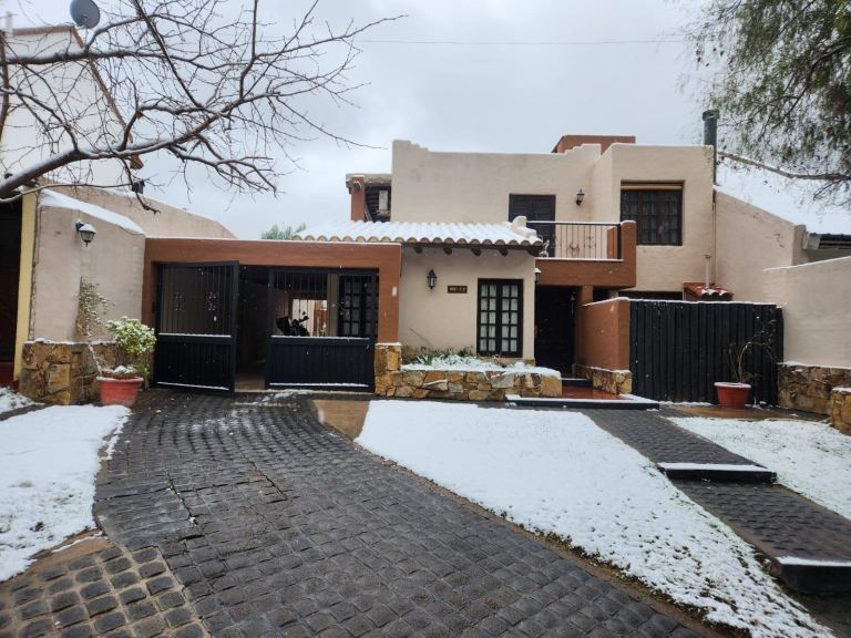 Casa en Venta en Las Heras, Mendoza