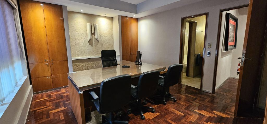 Oficina en Venta en Capital, Mendoza