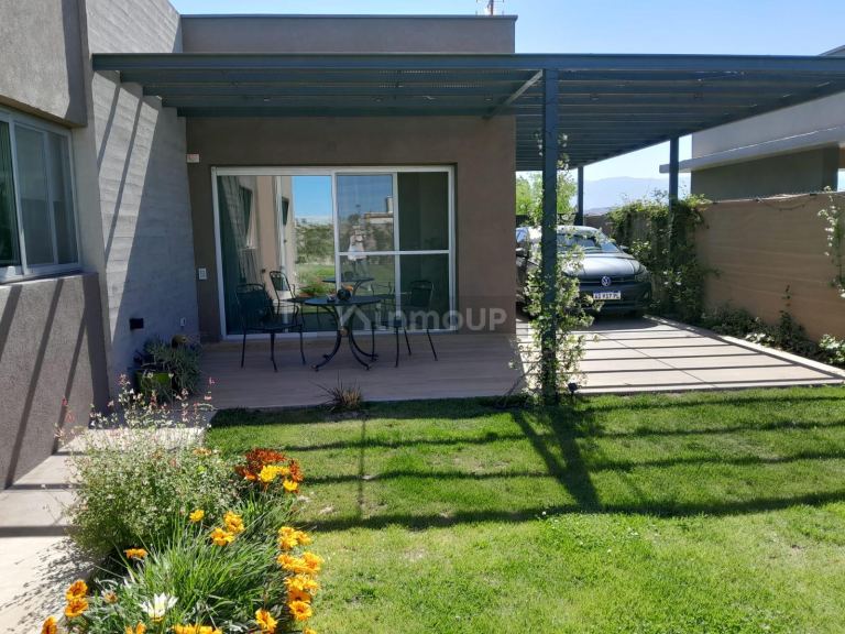 Casa en Venta en Maipu, Mendoza