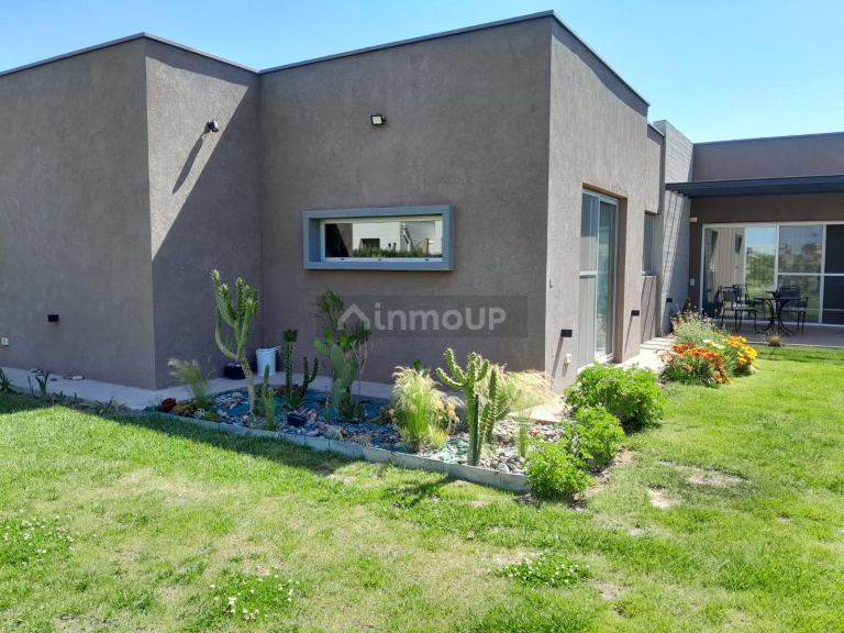 Casa en Venta en Maipu, Mendoza