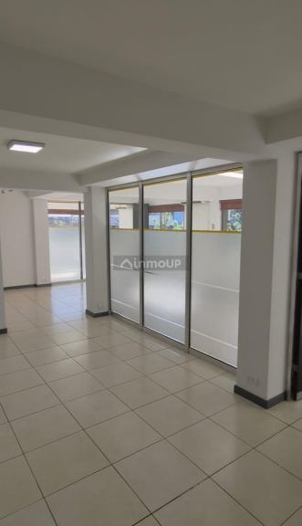 Local Comercial en Alquiler en Capital, Mendoza - $ 1.000.000 | Inmoup - 14