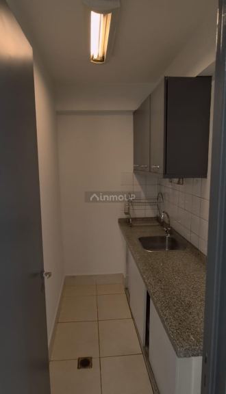 Local Comercial en Alquiler en Capital, Mendoza - $ 1.000.000 | Inmoup - 13
