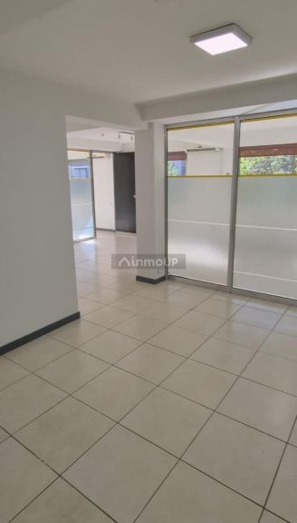 Local Comercial en Alquiler en Capital, Mendoza - $ 1.000.000 | Inmoup - 8