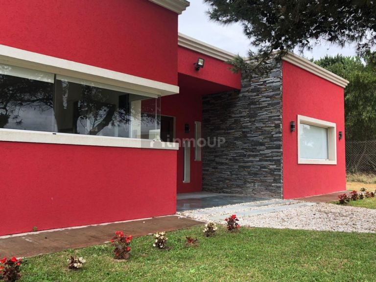 Casa en Alquiler en Pinamar, Buenos Aires Costa Atlantica