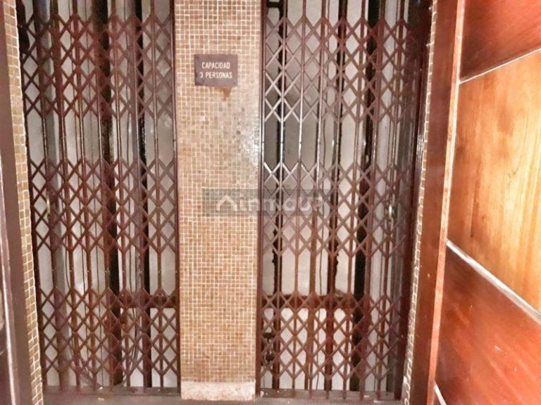 Departamento en Venta en Monserrat, Capital Federal