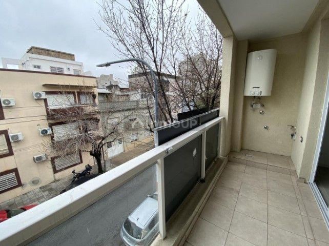Departamento en Venta en Monte Castro, Capital Federal