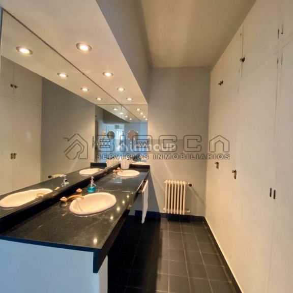 Casa en Venta en Bahia Blanca, Buenos Aires Interior