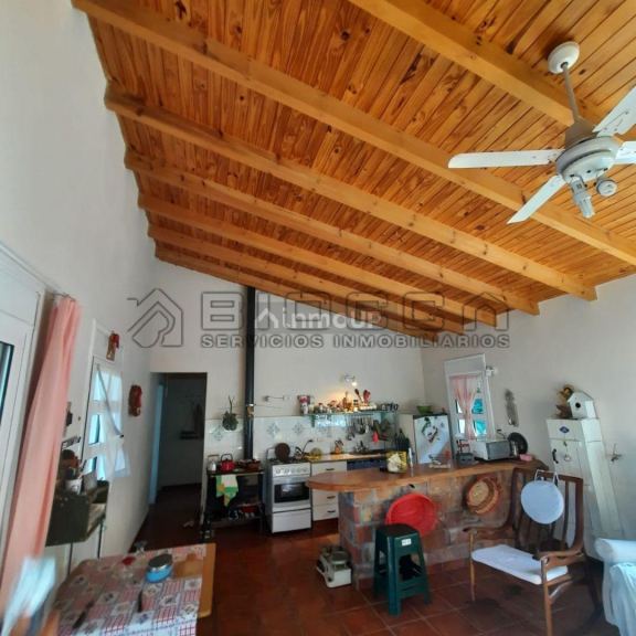Casa en Venta en Tornquist, Buenos Aires Interior