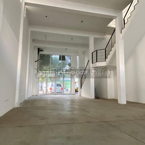Local Comercial en Alquiler en Bahia Blanca, Buenos Aires Interior