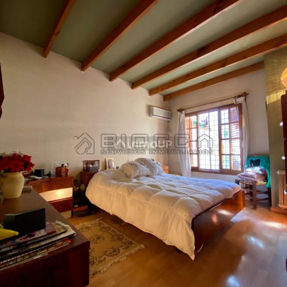 Casa en Venta en Bahia Blanca, Buenos Aires Interior