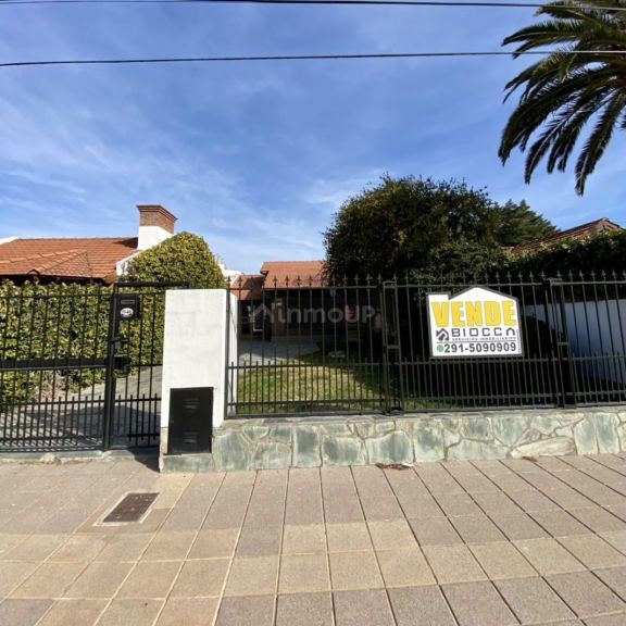 Casa en Venta en Bahia Blanca, Buenos Aires Interior