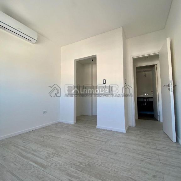 Departamento en Venta en Bahia Blanca, Buenos Aires Interior
