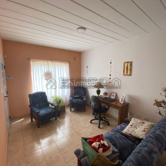Casa en Venta en Bahia Blanca, Buenos Aires Interior