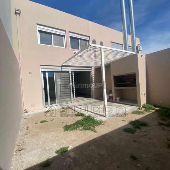 Casa en Venta en Bahia Blanca, Buenos Aires Interior