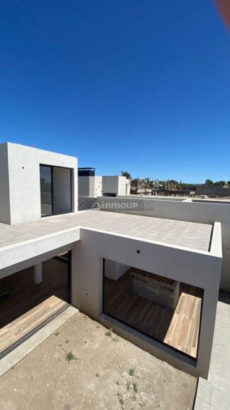 Casa en Venta en Bahia Blanca, Buenos Aires Interior