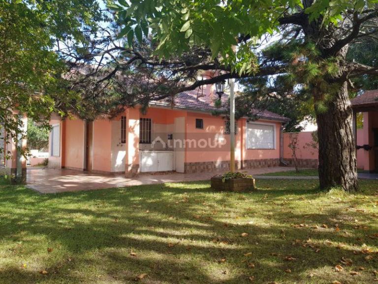 Casa en Venta en Mar Del Tuyu, Buenos Aires Costa Atlantica