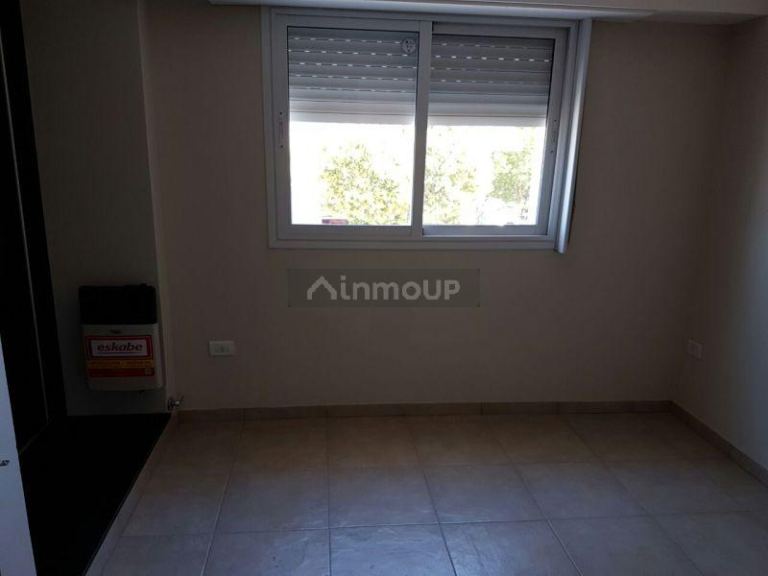 Departamento en Venta en Balcarce, Buenos Aires Interior