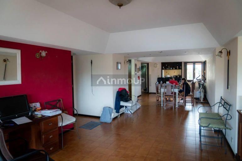 Departamento en Venta en Balcarce, Buenos Aires Interior