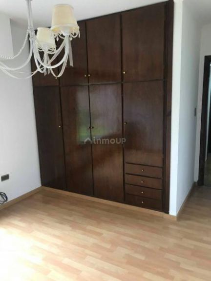 Casa en Venta en Balcarce, Buenos Aires Interior