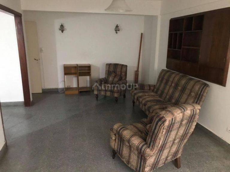 Departamento en Venta en Balcarce, Buenos Aires Interior