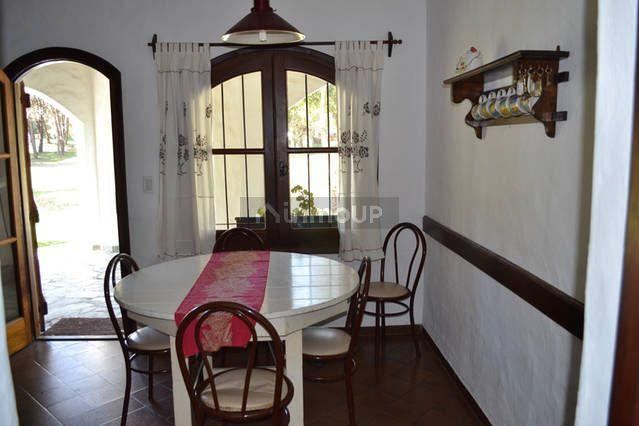 Casa en Alquiler Temporario en Pinamar, Buenos Aires Costa Atlantica