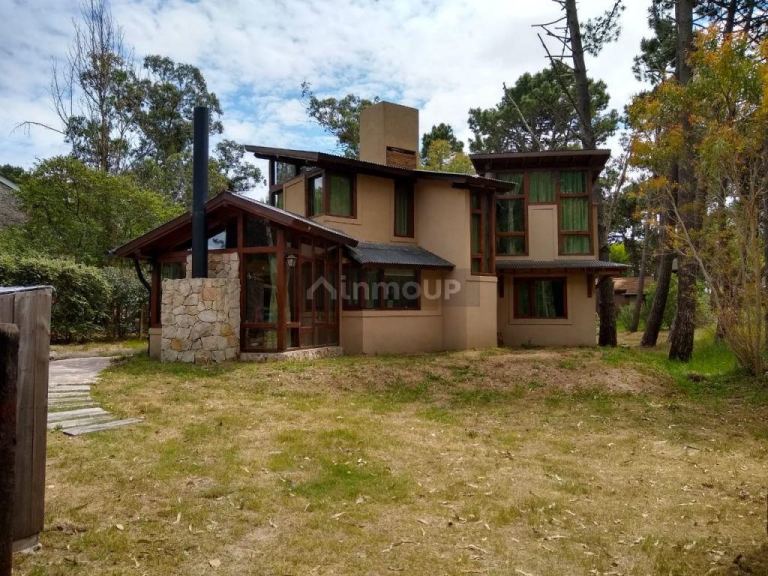 Casa en Venta en Pinamar, Buenos Aires Costa Atlantica