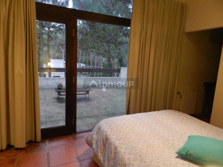 Casa en Venta en Pinamar, Buenos Aires Costa Atlantica
