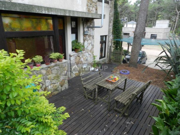 Casa en Venta en Pinamar, Buenos Aires Costa Atlantica