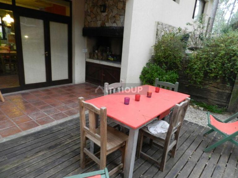 Casa en Venta en Pinamar, Buenos Aires Costa Atlantica