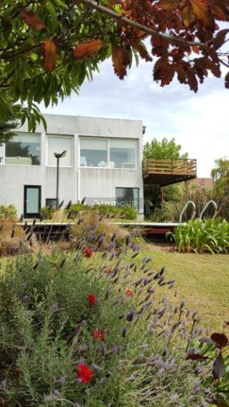 Casa en Alquiler Temporario en Pinamar, Buenos Aires Costa Atlantica