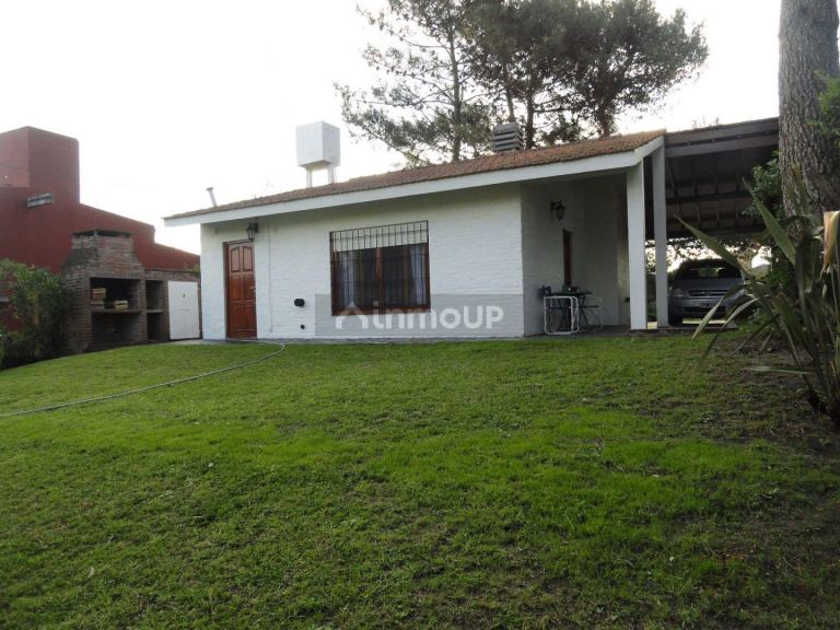 Casa en Alquiler Temporario en Pinamar, Buenos Aires Costa Atlantica