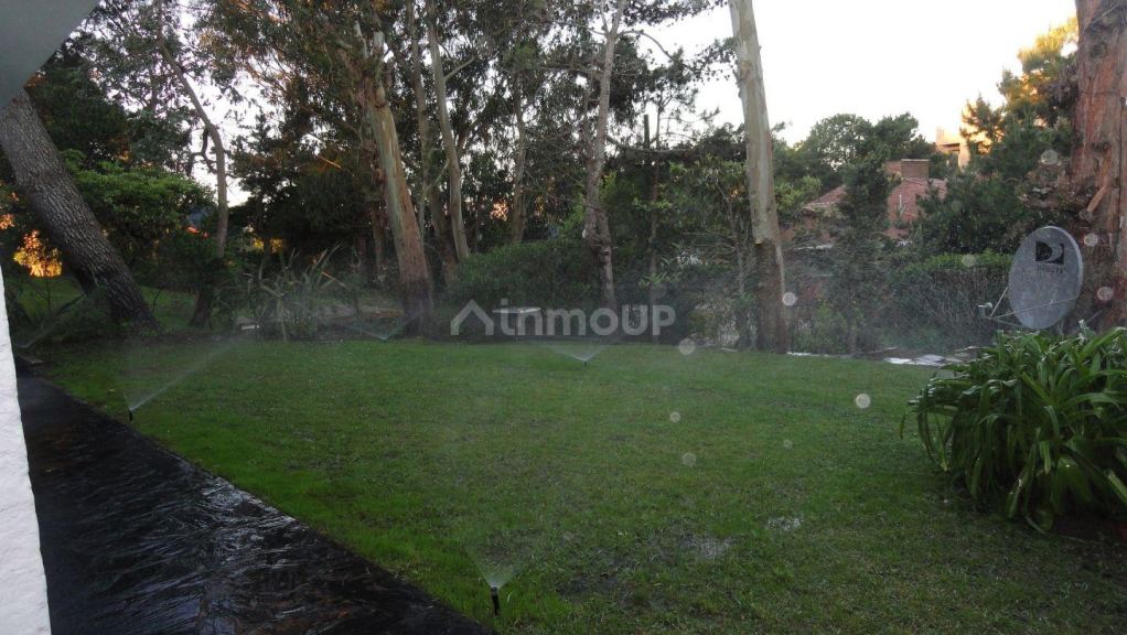 Casa en Alquiler Temporario en Pinamar, Buenos Aires Costa Atlantica