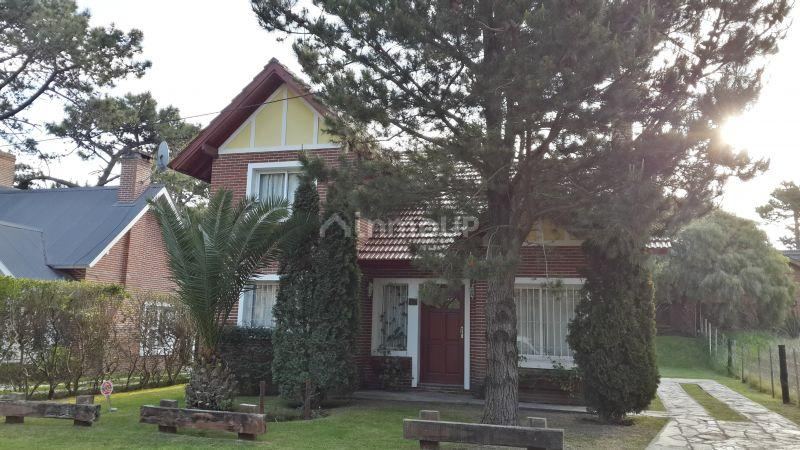 Casa en Alquiler Temporario en Pinamar, Buenos Aires Costa Atlantica