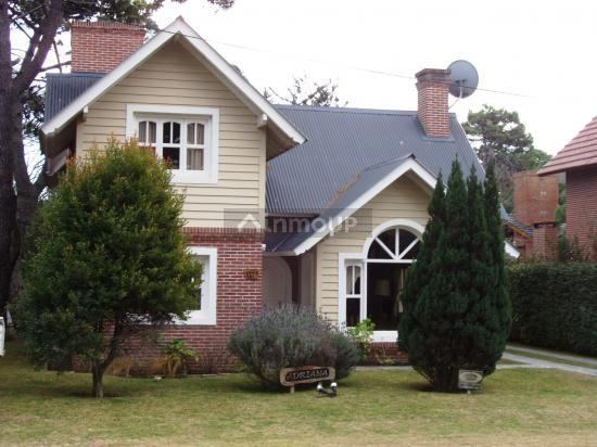 Casa en Alquiler Temporario en Pinamar, Buenos Aires Costa Atlantica