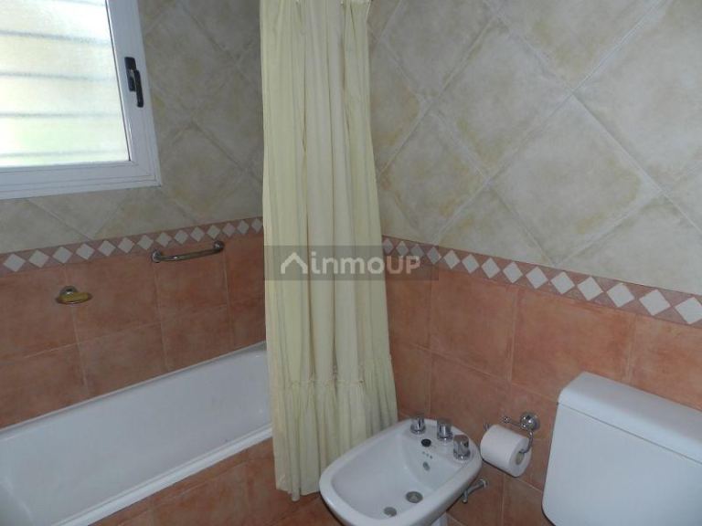Casa en Alquiler Temporario en Pinamar, Buenos Aires Costa Atlantica