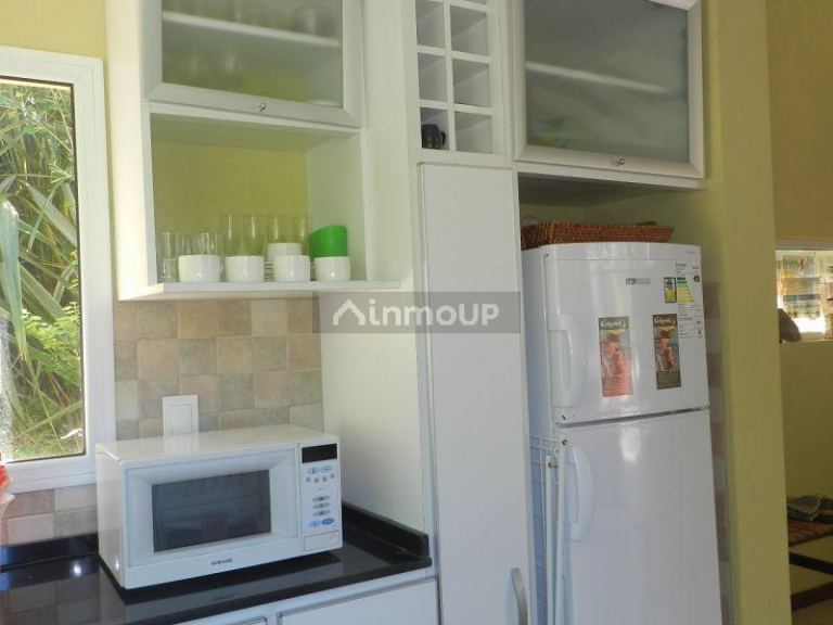 Casa en Alquiler Temporario en Pinamar, Buenos Aires Costa Atlantica