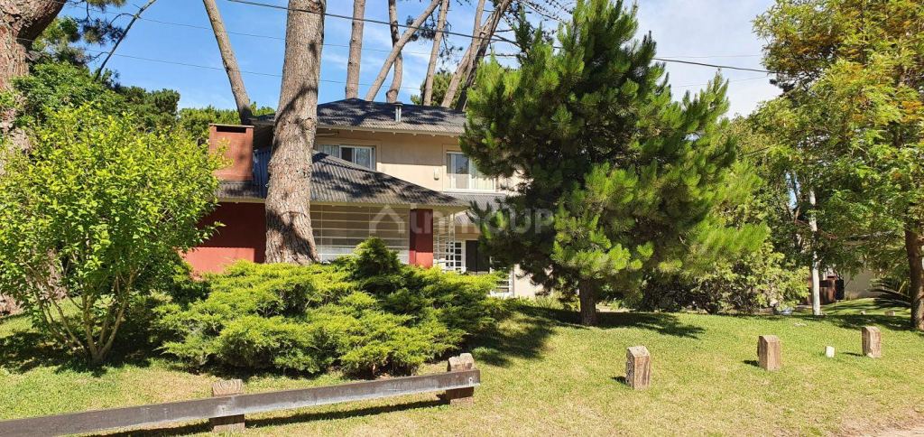 Casa en Alquiler Temporario en Pinamar, Buenos Aires Costa Atlantica