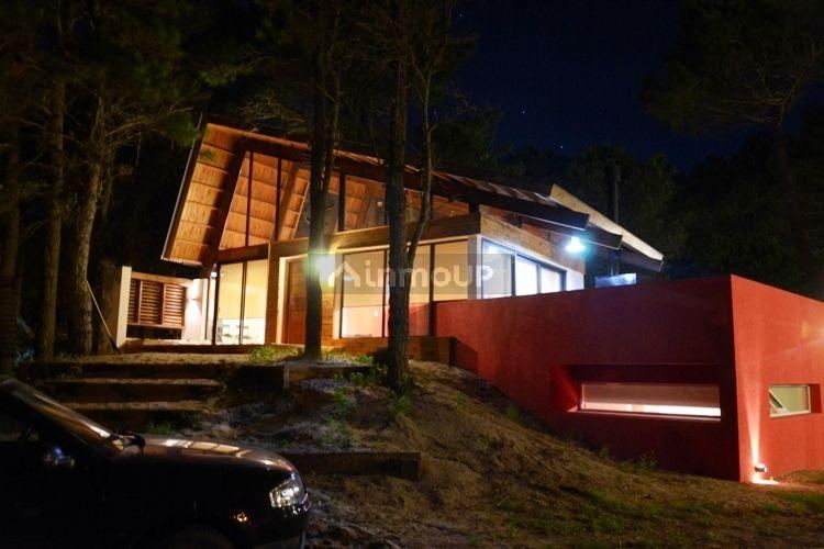 Casa en Alquiler Temporario en Pinamar, Buenos Aires Costa Atlantica