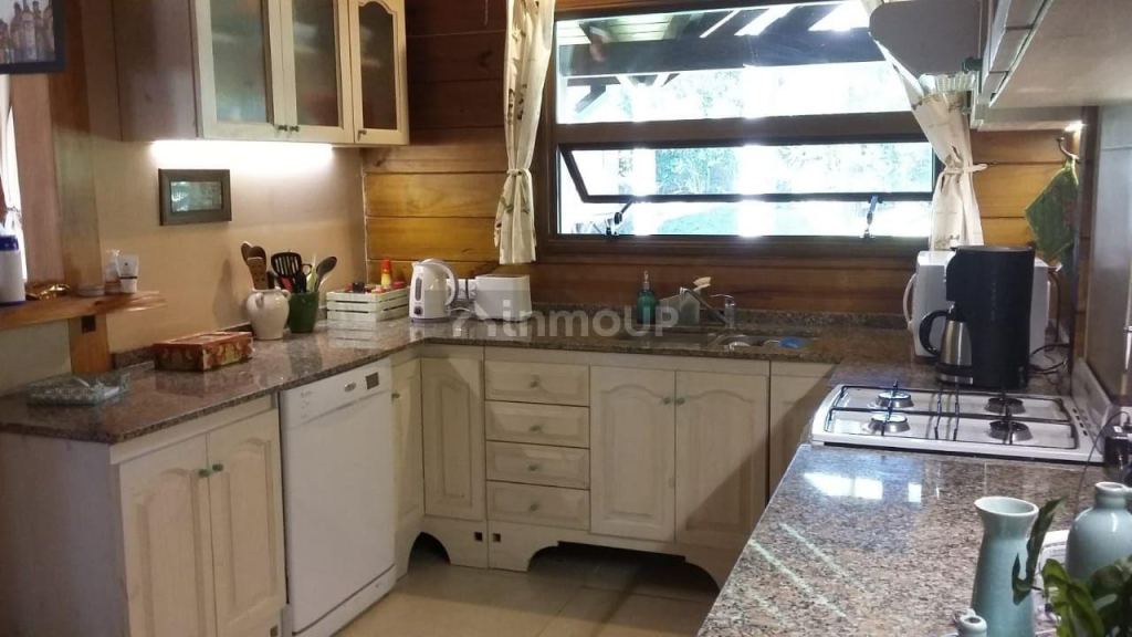 Casa en Alquiler Temporario en Pinamar, Buenos Aires Costa Atlantica