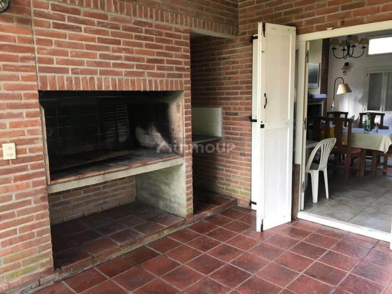 Casa en Venta en Pinamar, Buenos Aires Costa Atlantica
