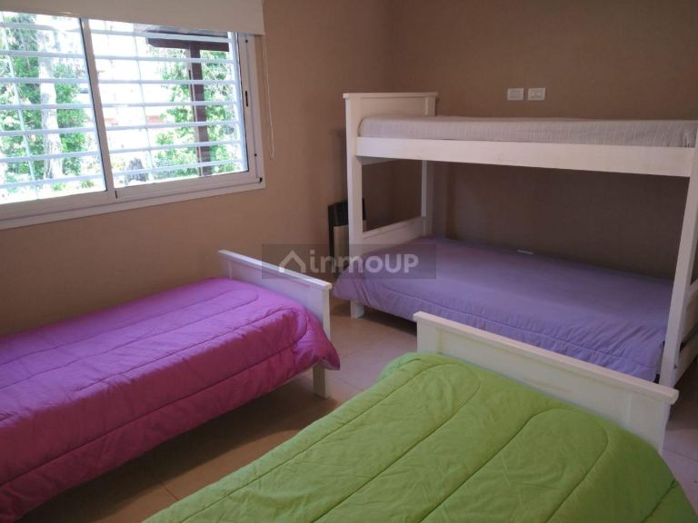 Casa en Alquiler Temporario en Pinamar, Buenos Aires Costa Atlantica