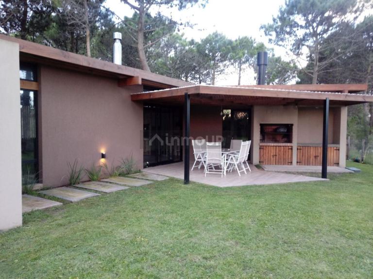 Casa en Alquiler Temporario en Pinamar, Buenos Aires Costa Atlantica