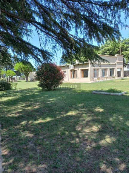 Casa en Venta en Trenque Lauquen, Buenos Aires Interior