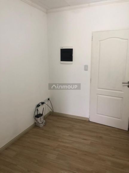 Casa en Venta en Capitán Sarmiento, Buenos Aires Interior