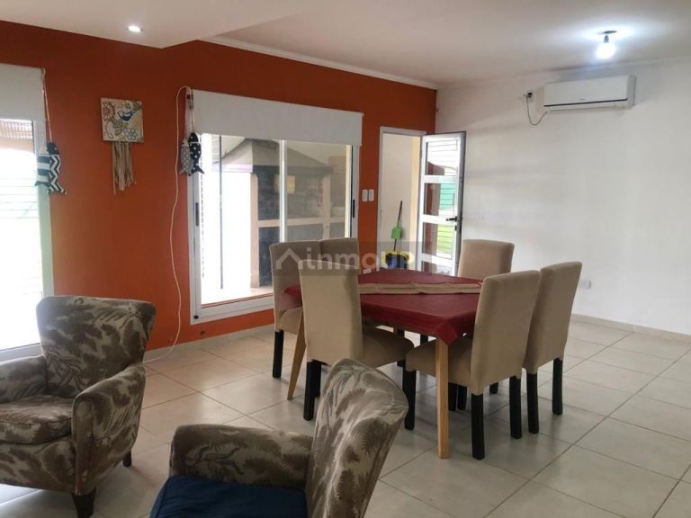 Casa en Venta en Capitán Sarmiento, Buenos Aires Interior