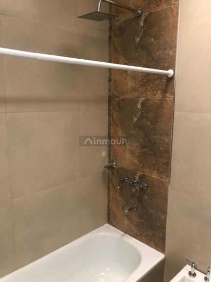 Casa en Venta en Capitán Sarmiento, Buenos Aires Interior