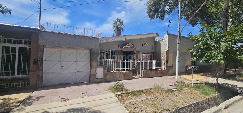 Casa en Venta en Guaymallen, Mendoza