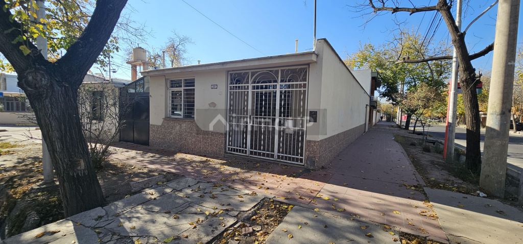 Casa en Alquiler en Capital, Mendoza