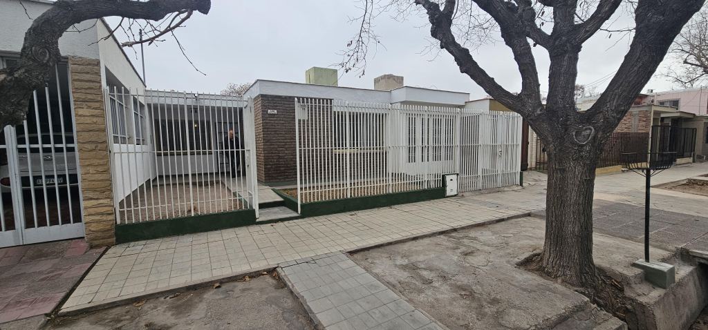 Casa en Alquiler en Las Heras, Mendoza