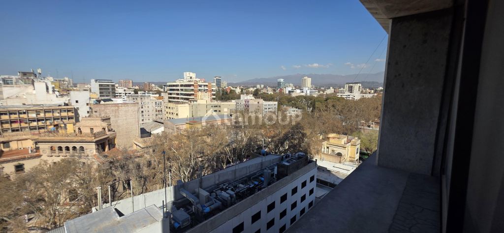 Oficina en Alquiler en Capital, Mendoza